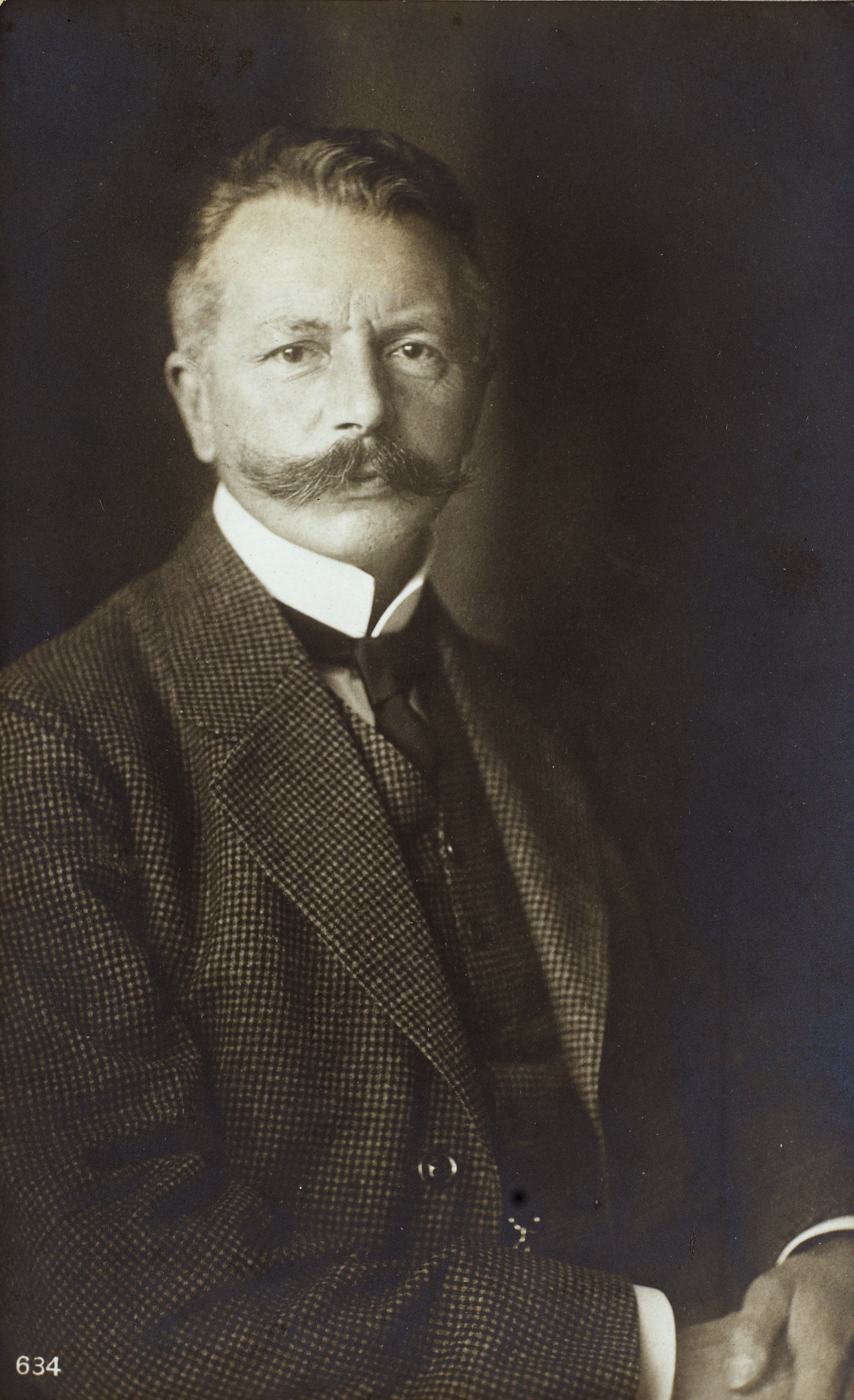 Lothar Wilhelm Julius Heffter
